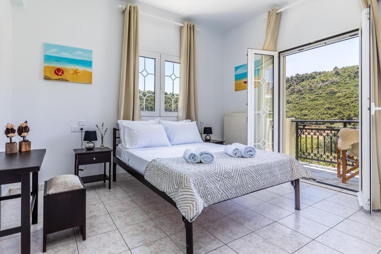 Casa Mia - 5 Min From Stafilos Beach Skopelos Town Exterior photo