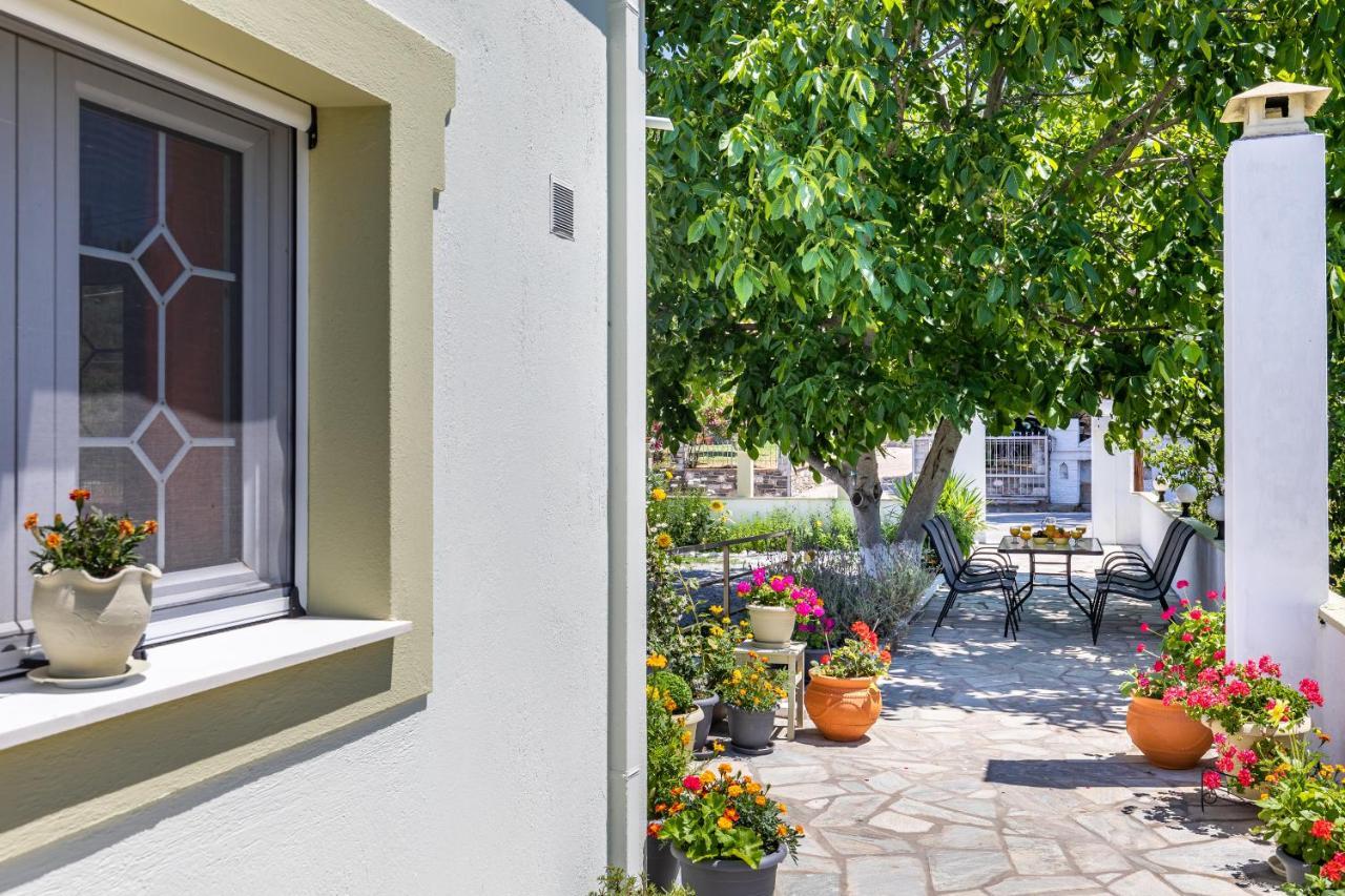 Casa Mia - 5 Min From Stafilos Beach Skopelos Town Exterior photo